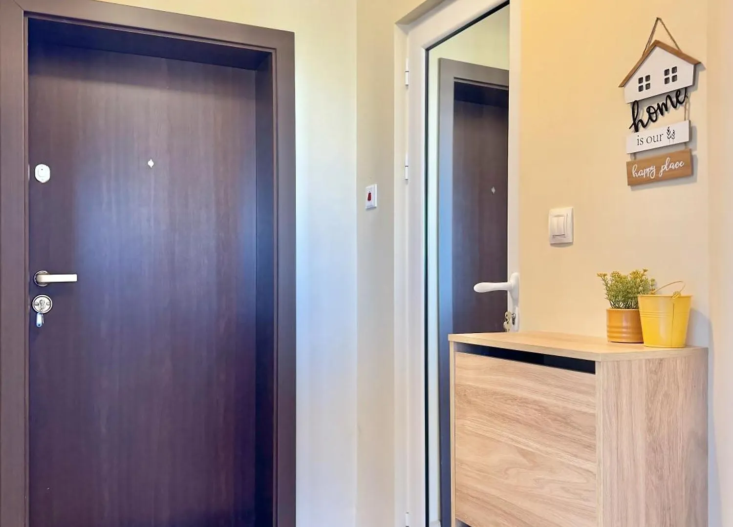 Restful Apartment For 4 Guests In ブルガス 0*,